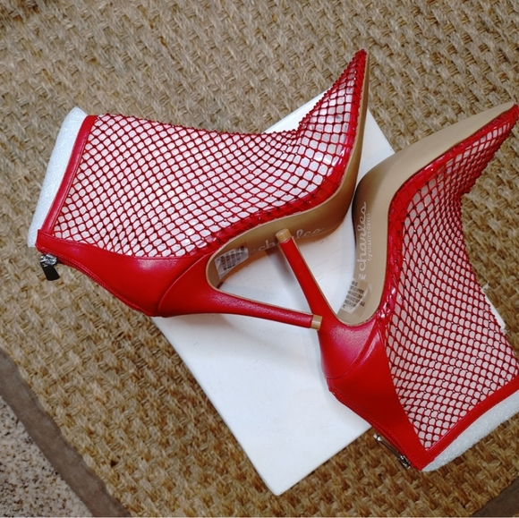 CHARLES DAVID AFTERHOURS RED RHINESTONE MESH BOOTIE, FIERY RHINESTONE RED 7.5 - Picture 15 of 16